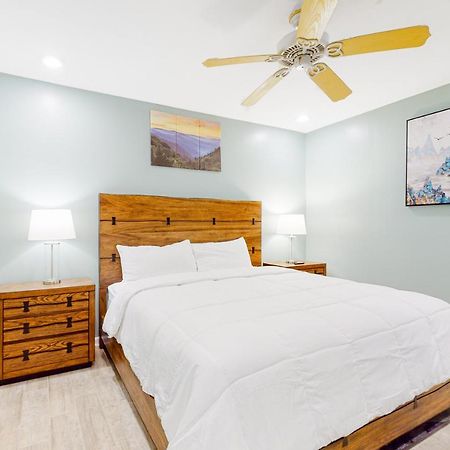 Smoky Mountain Castle Caretaker'S Apartment Sevierville Eksteriør bilde