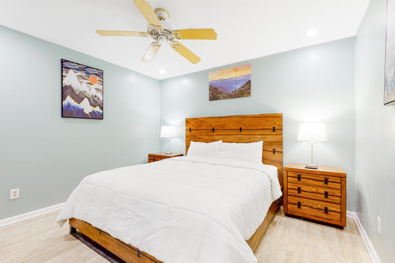 Smoky Mountain Castle Caretaker'S Apartment Sevierville Eksteriør bilde