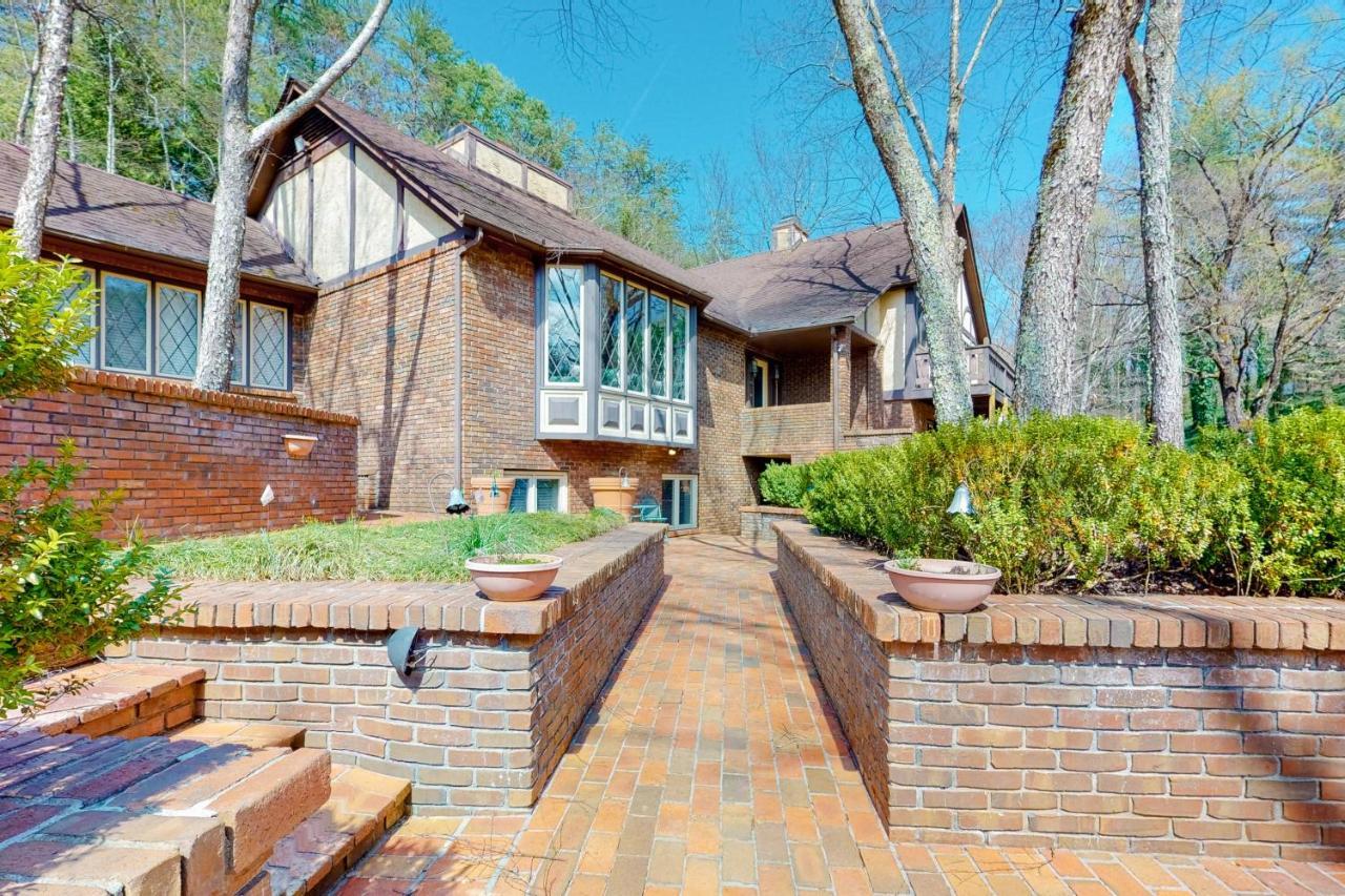 Smoky Mountain Castle Caretaker'S Apartment Sevierville Eksteriør bilde